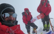 Bayrağımız 8058 metrelik Gasherbrum 1 Dağı'nda Zirvesinde dalgalandı.