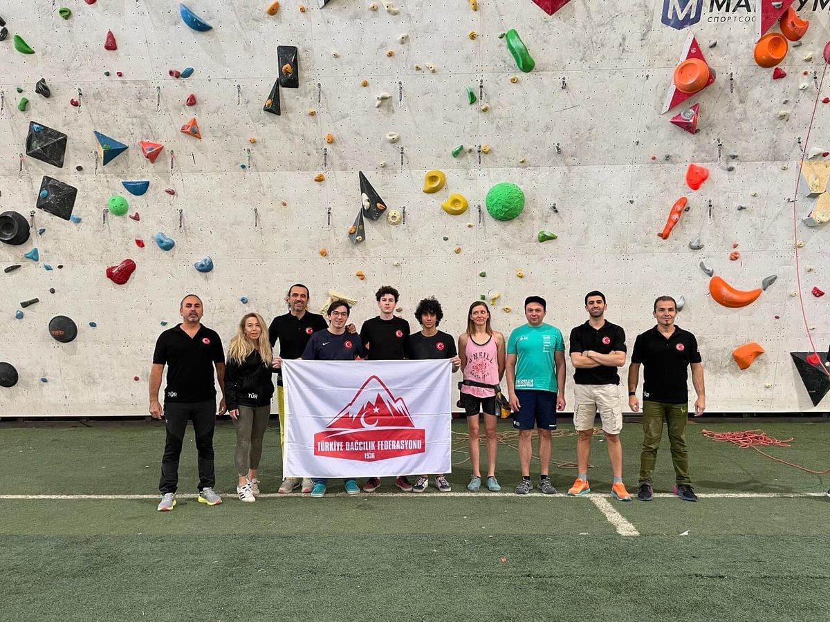 Milli Takım Antrenör ve Sporcuları Gelişim Kampına Katıldı