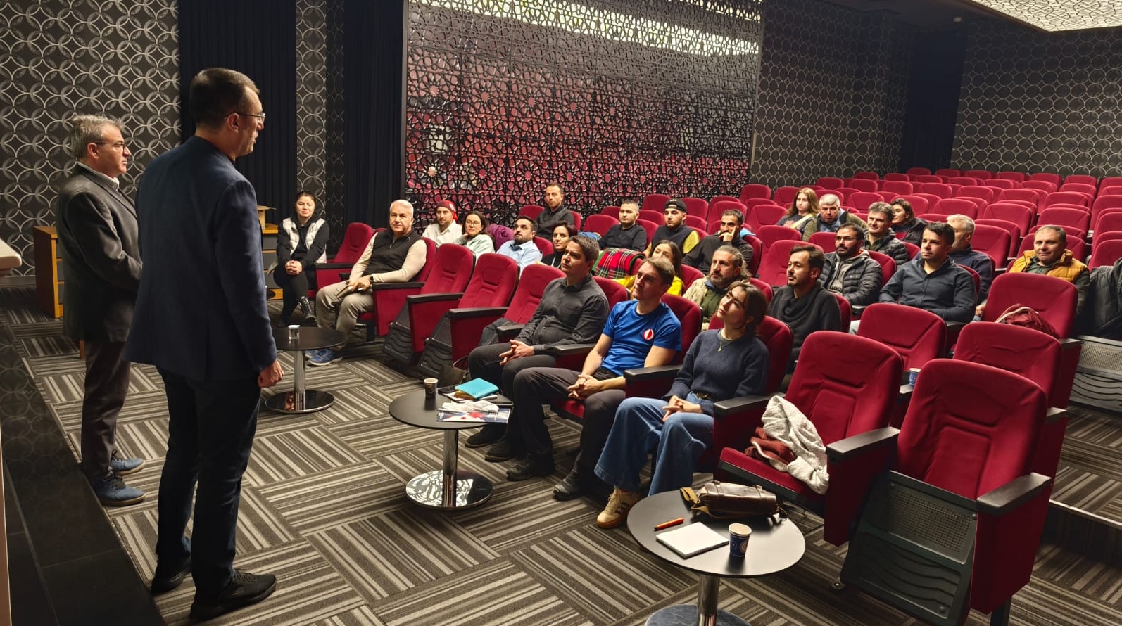 TDF Başkanı'ndan Dağ Kayağı Hakem Semineri'ne Ziyaret