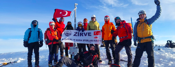 Ankara Zirve Dağcılık ve Doğa Sporları Spor Kulübünden Uludağ Tırmanışı